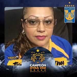 Meet your Posher, Monica